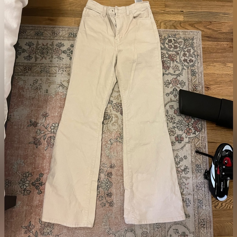 Levi’s 70s flare jeans